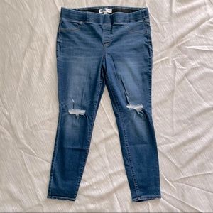 Old Navy | ripped skinny jeans